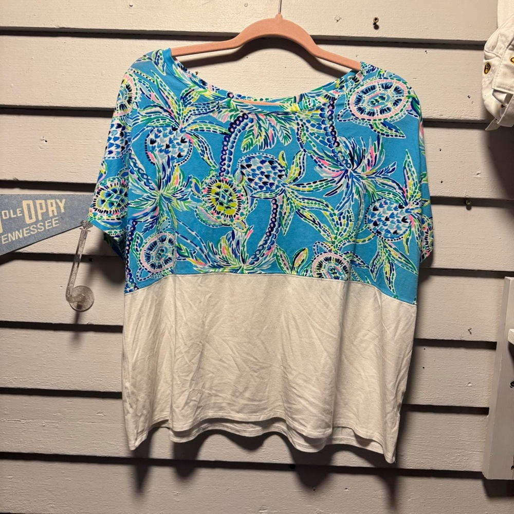 NWOT LILLY PULITZER COTTON Tee